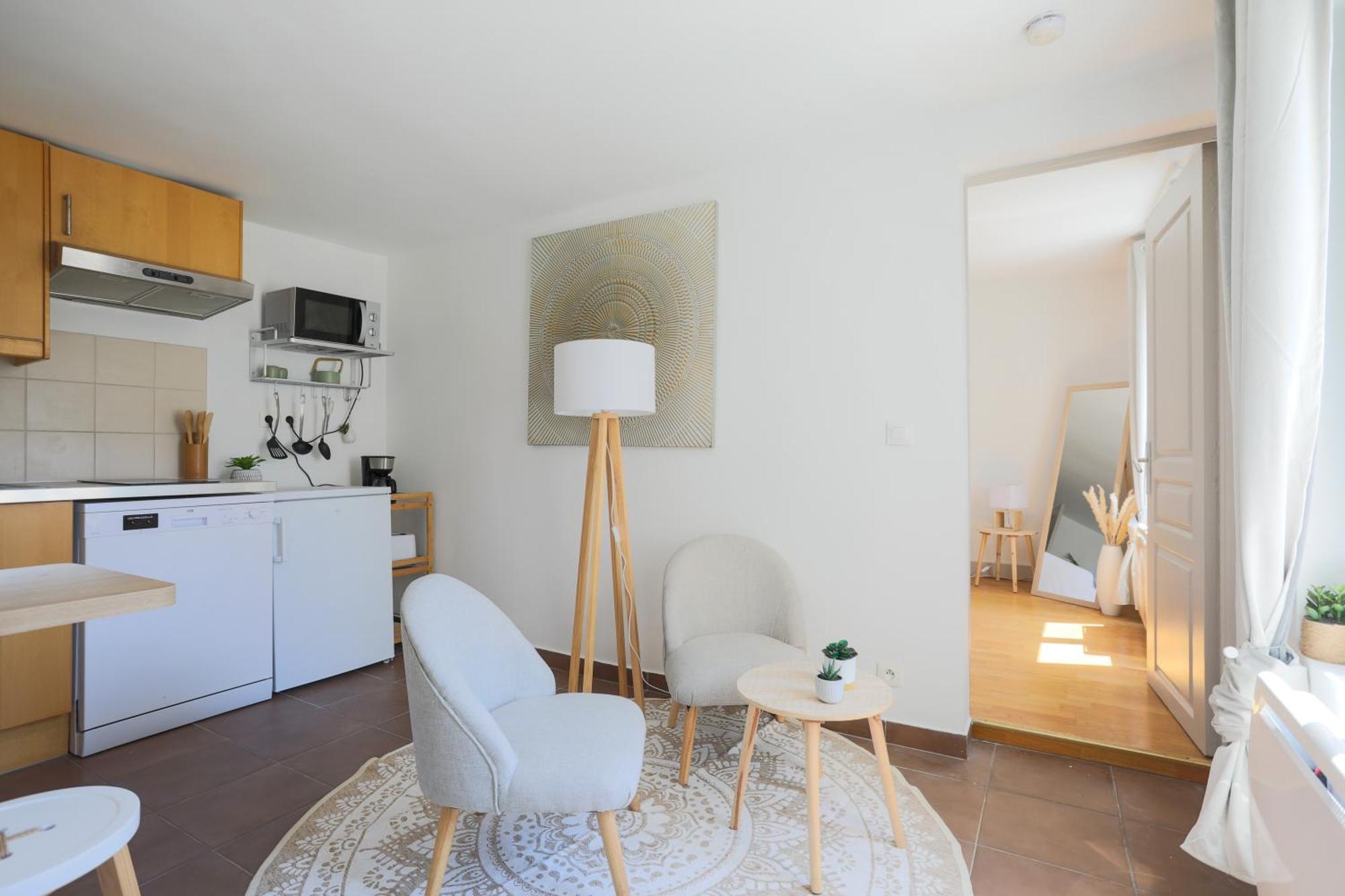 Aparthotel 123paris 4*